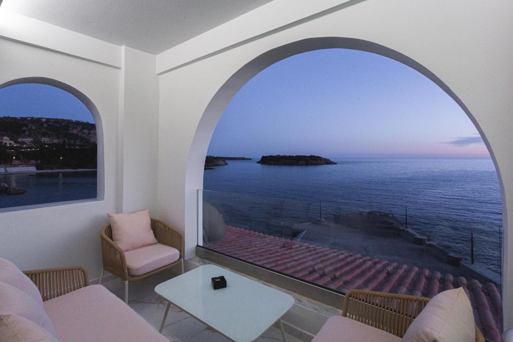 Marina Apartments Kardhamili Esterno foto